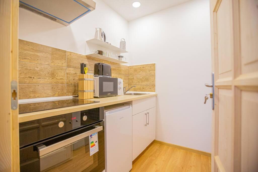Cute Gallery Flat In Dob Str, Mars Budapest Exterior photo
